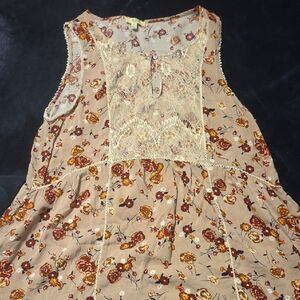 Kori Floral Print Dress with Lace Accents